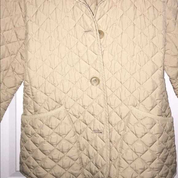 Tan puffy light Jacket - Picture 5 of 5